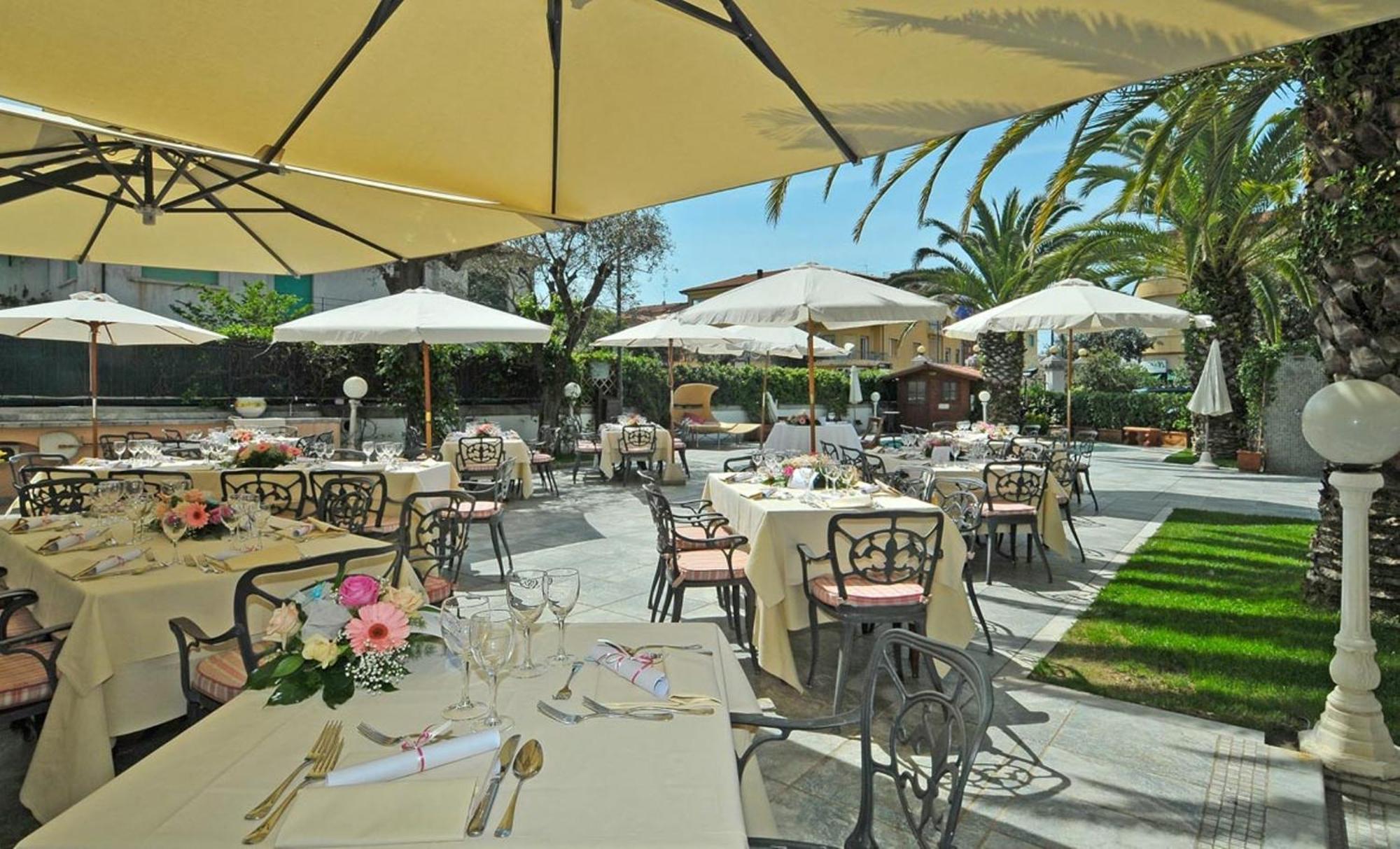 Hotel Europa Lido di Camaiore Zewnętrze zdjęcie